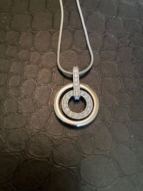 Vintage Swarovski crystal double circle pendant silver tone necklace
